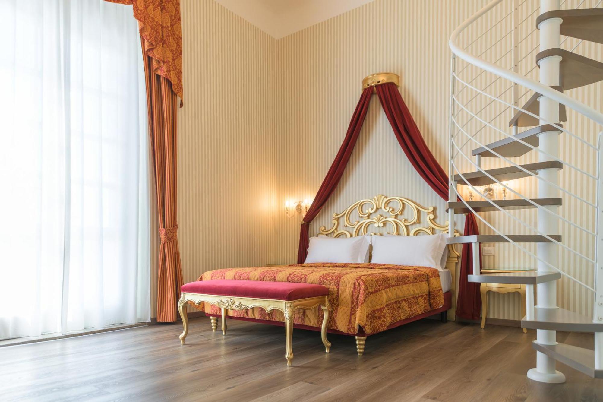 טוסקולנו מדרנו Regina Del Garda Suite מראה חיצוני תמונה